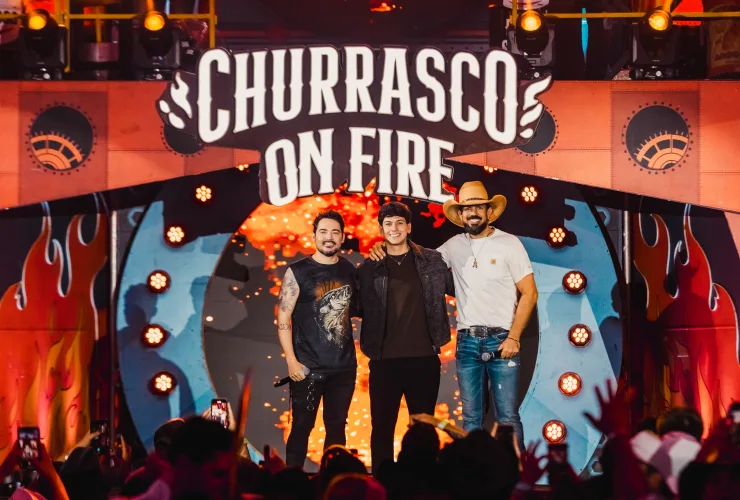Churrasco On Fire - Fernando e Sorocaba e Léo Foguete