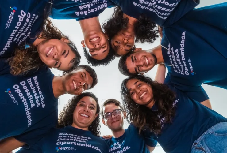 Curso gratuito Projeto Formar em Londrina para jovens de 17 a 22 anos, realizado pelo Espro em parceria com a LEROY MERLIN.