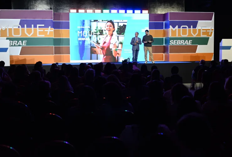 Abertura do MOVE+ lotou espaço preparado para o evento, com participação do presidente do Sebrae Nacional, Décio Lima.