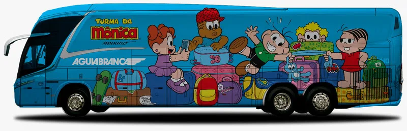 Ônibus temático da Turma da Mônica estacionado no Parque Barigui em Curitiba