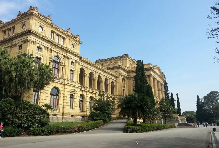 Descubra as melhores atrações para curtir São Paulo no feriado de 20 de novembro, com opções culturais, gastronômicas e de lazer.