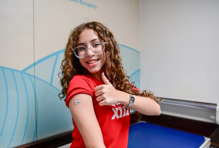 Por que vacinar crianças e adolvacinar crianças e adolescentes contra o HPVescentes contra o HPV?