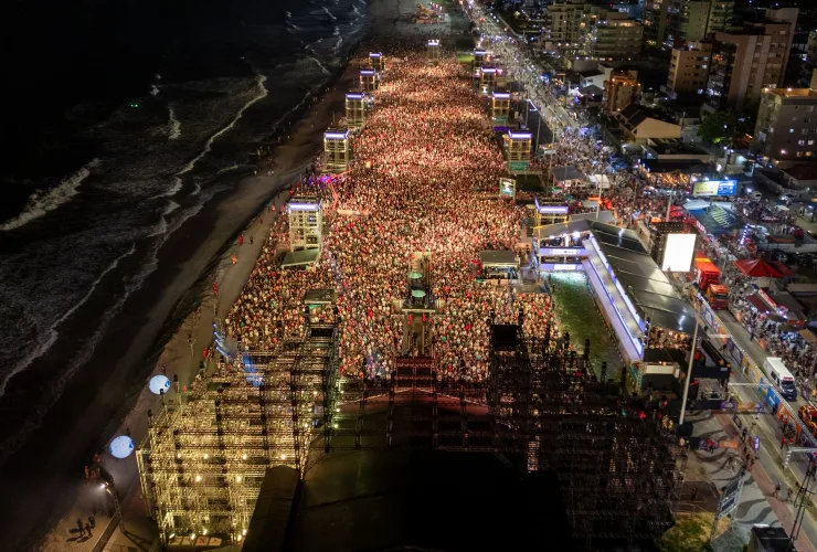 Público em shows gratuitos do Verão Maior Paraná