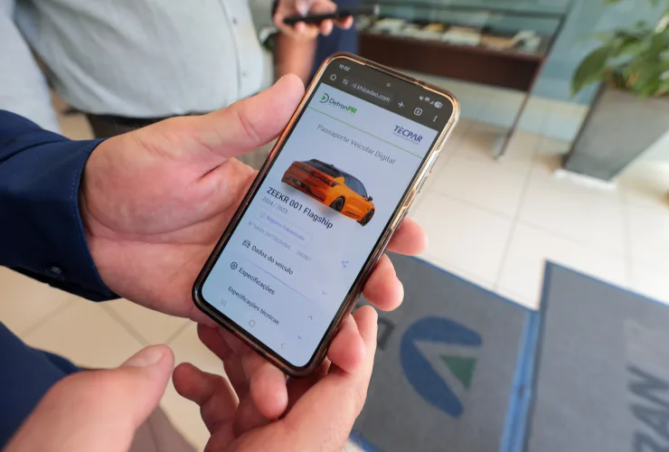Passaporte digital: motoristas do Paraná agora podem ter registro inovador de veículos