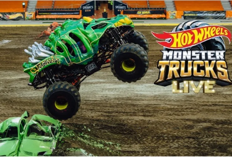 Hot Wheels Monster Trucks Live com caminhões gigantes em Curitiba