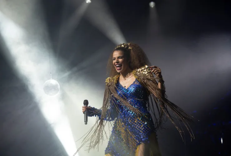Vanessa da Mata traz turnê “Todas Elas” para Curitiba em maio