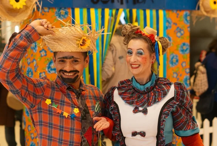 Shopping Curitiba promove arraiá gratuito, com cortejo musical, desfile e brincadeiras