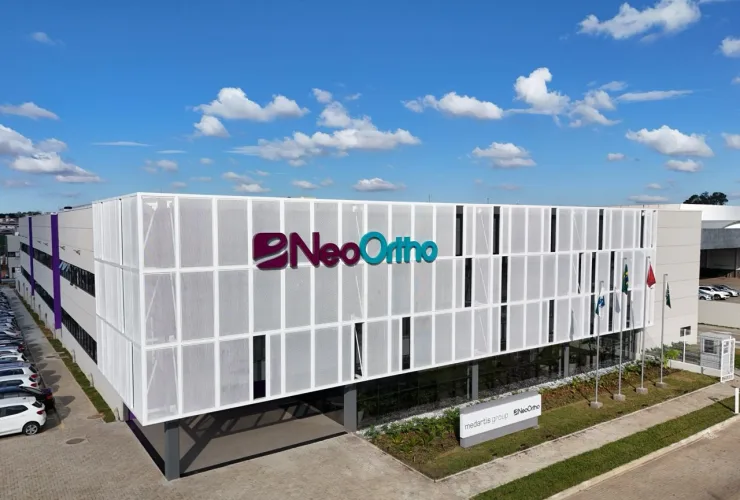 NeoOrtho triplicará produção com nova fábrica em Curitiba