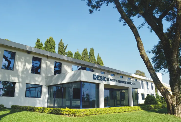 ESIC Internacional abre Vestibular de Inverno 2026 em Curitiba