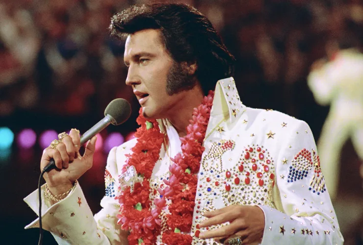 Elvis Presley ganha show no Guairão e exposição oficial com mais de 400 itens