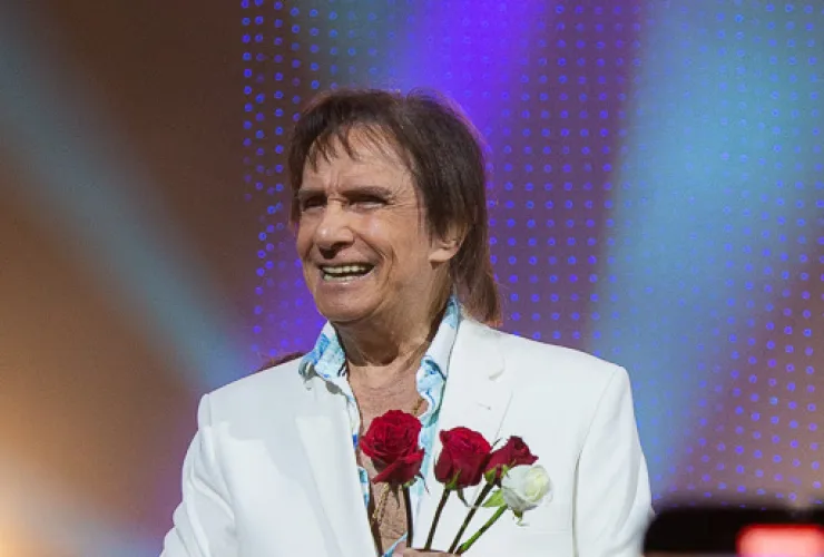 Roberto Carlos anuncia show em Curitiba para outubro