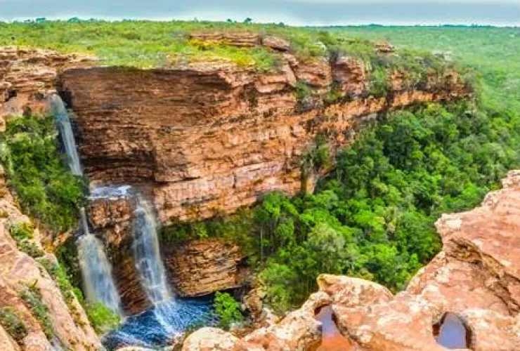 Parque Nacional do Iguaçu ganha destaque entre destinos para viajar em setembro