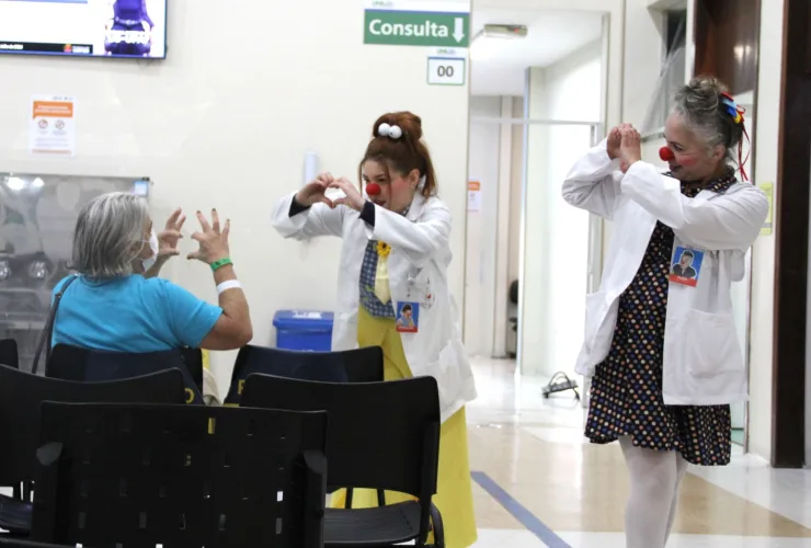 Projeto de palhaçaria hospitalar atende quase 40 mil pessoas no SUS de Curitiba e Região