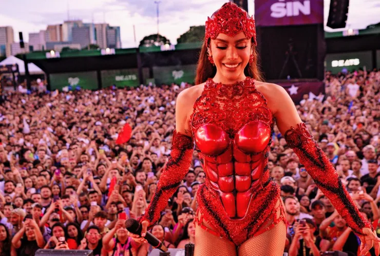 Ensaios da Anitta 2027: turnê chega a Curitiba em 30 de janeiro, no Durival de Britto