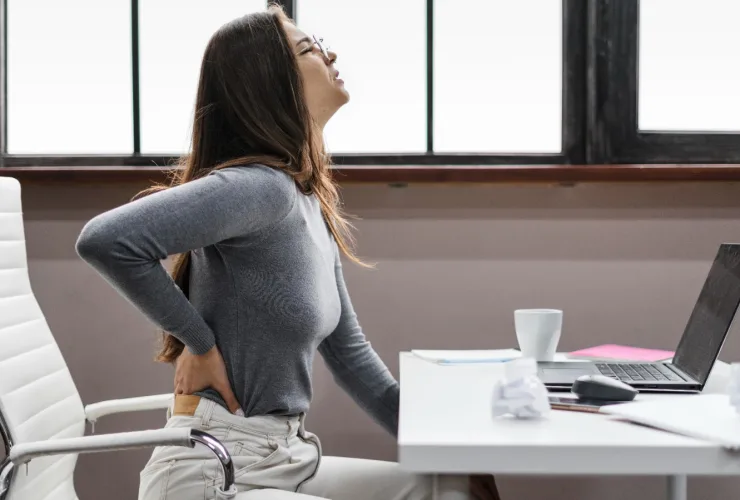 Especialista aborda relação entre motivos que provocam causalgia e rotina de trabalho