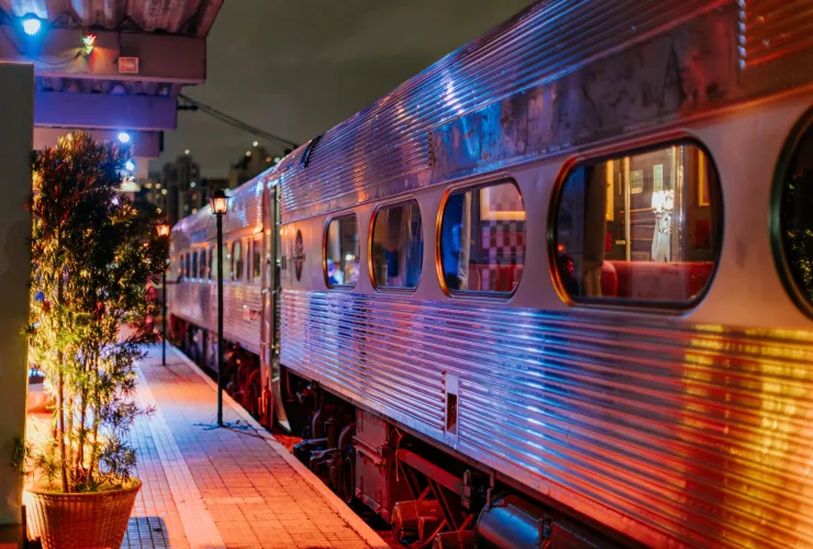 Expresso Classique homenageia veterinários com jantar no trem histórico de Curitiba dia 18