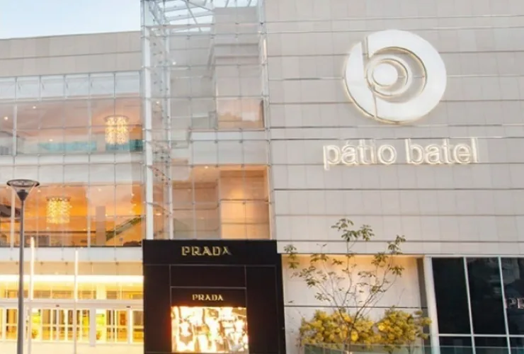 Pátio Batel recebe exposição gratuita que une arte e moda