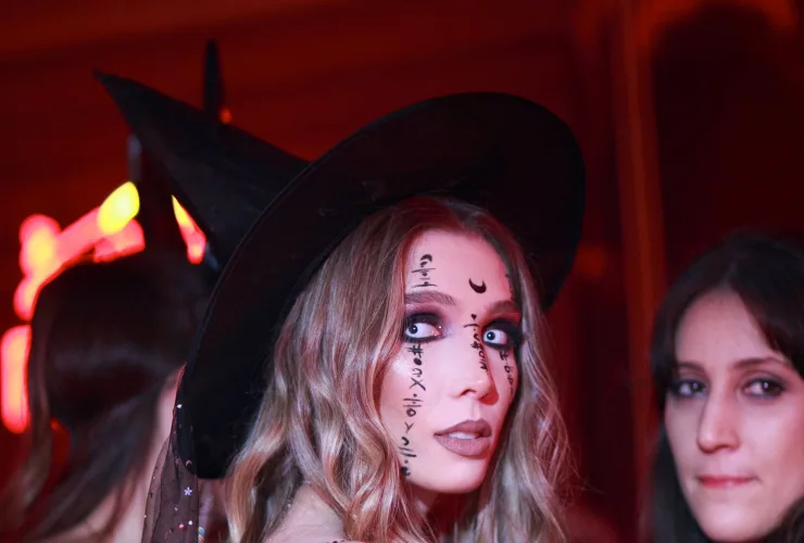 +55 bar convida o público a escolher seu alter ego para a noite de Halloween