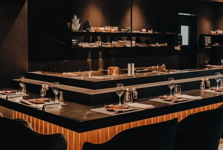 Ambiente do Aizu Japanese Cuisine, restaurante japonês no Bigorrilho, em Curitiba