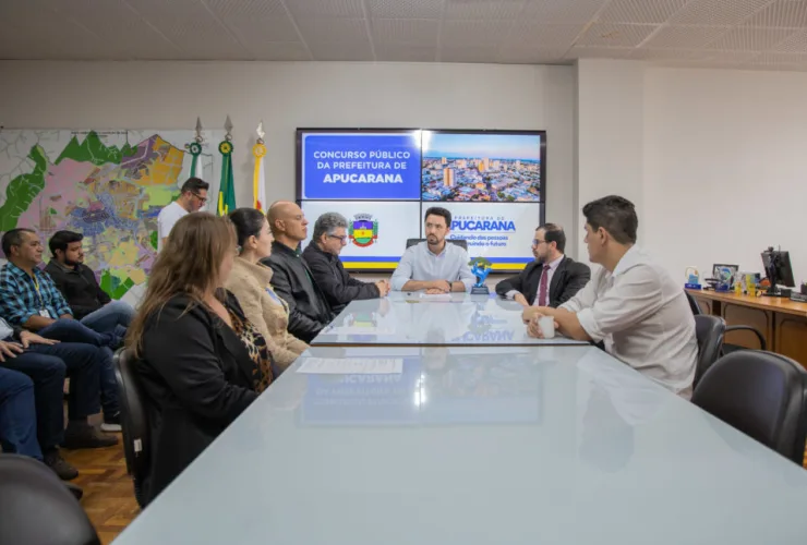 Coletiva de apresentação do concurso público de Apucarana 2026